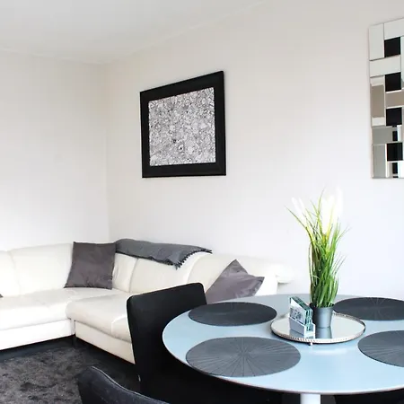Nice Flat Near Paris Mcp Apartment *